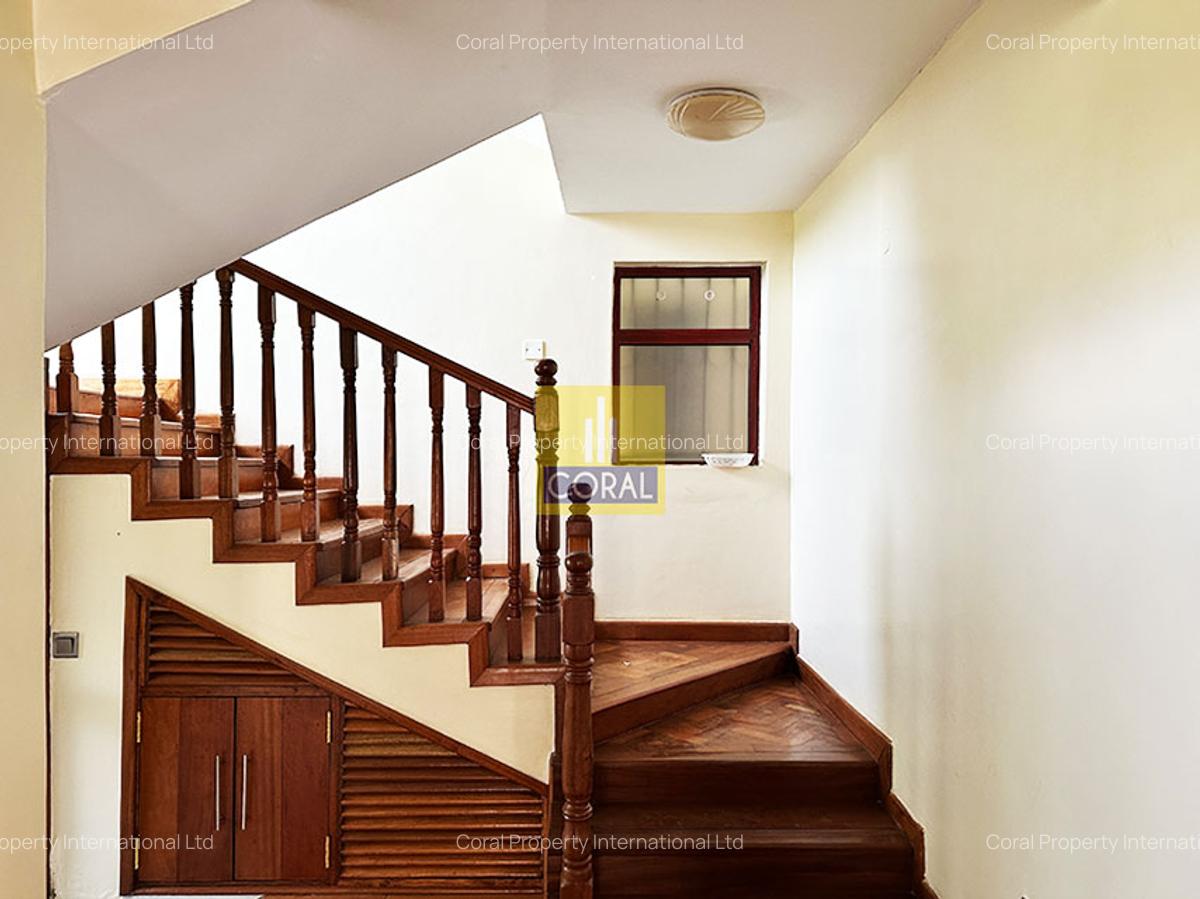 4 Bed Villa with Swimming Pool in Limuru - 4