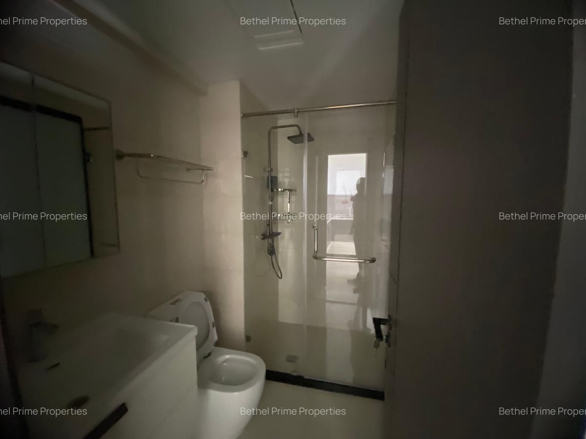 1 Bed Apartment with En Suite in Westlands Area - 4