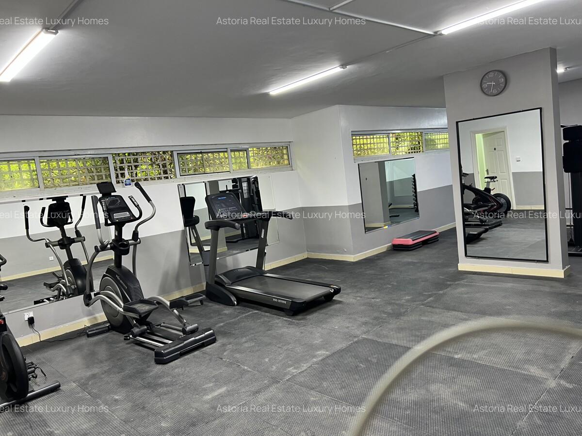 3 Bed Apartment with En Suite at 2026-438 - 7