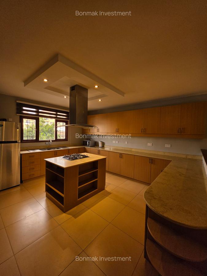 Furnished 3 Bed Apartment with En Suite at Riverside Drive - 9