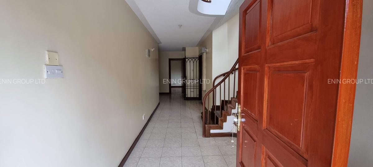 5 Bed Townhouse with En Suite at James Gichuru - 4
