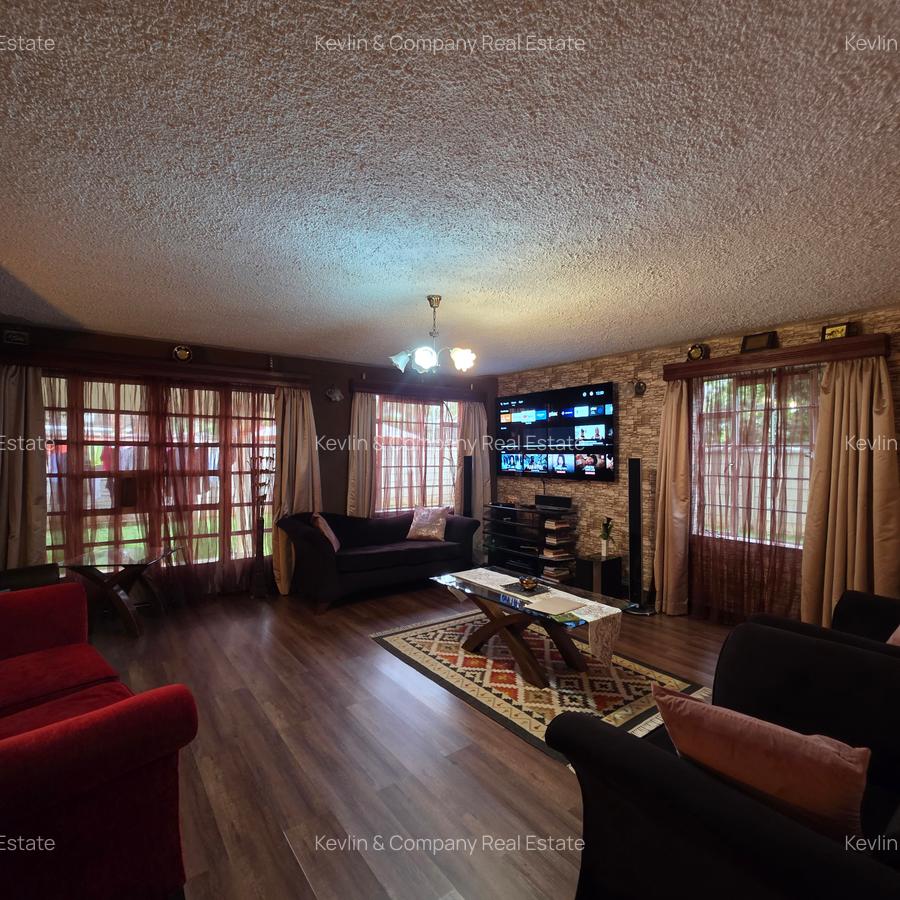 4 Bed Townhouse with En Suite in Lavington - 4
