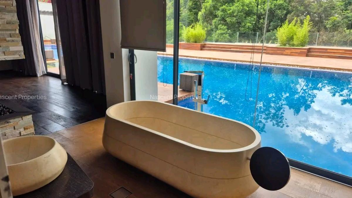 6 Bed House with En Suite in Loresho - 16