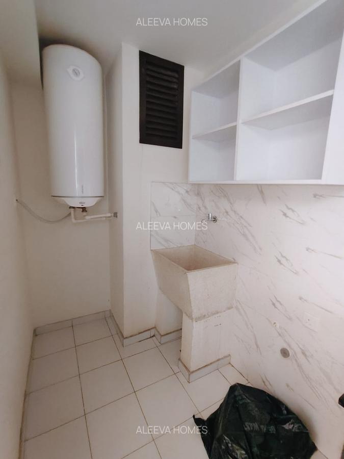 2 Bed Apartment with En Suite in Garden Estate - 18