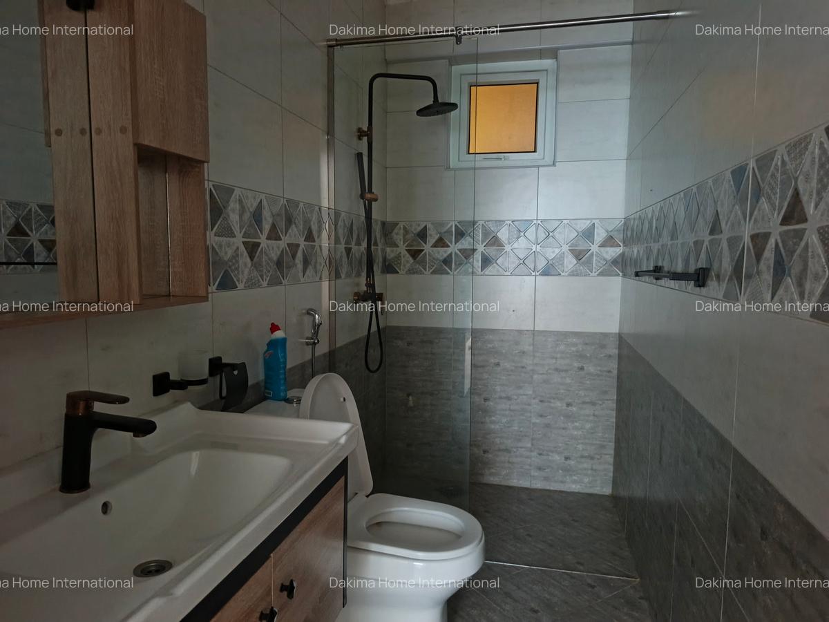 4 Bed Apartment with En Suite in Spring Valley - 10