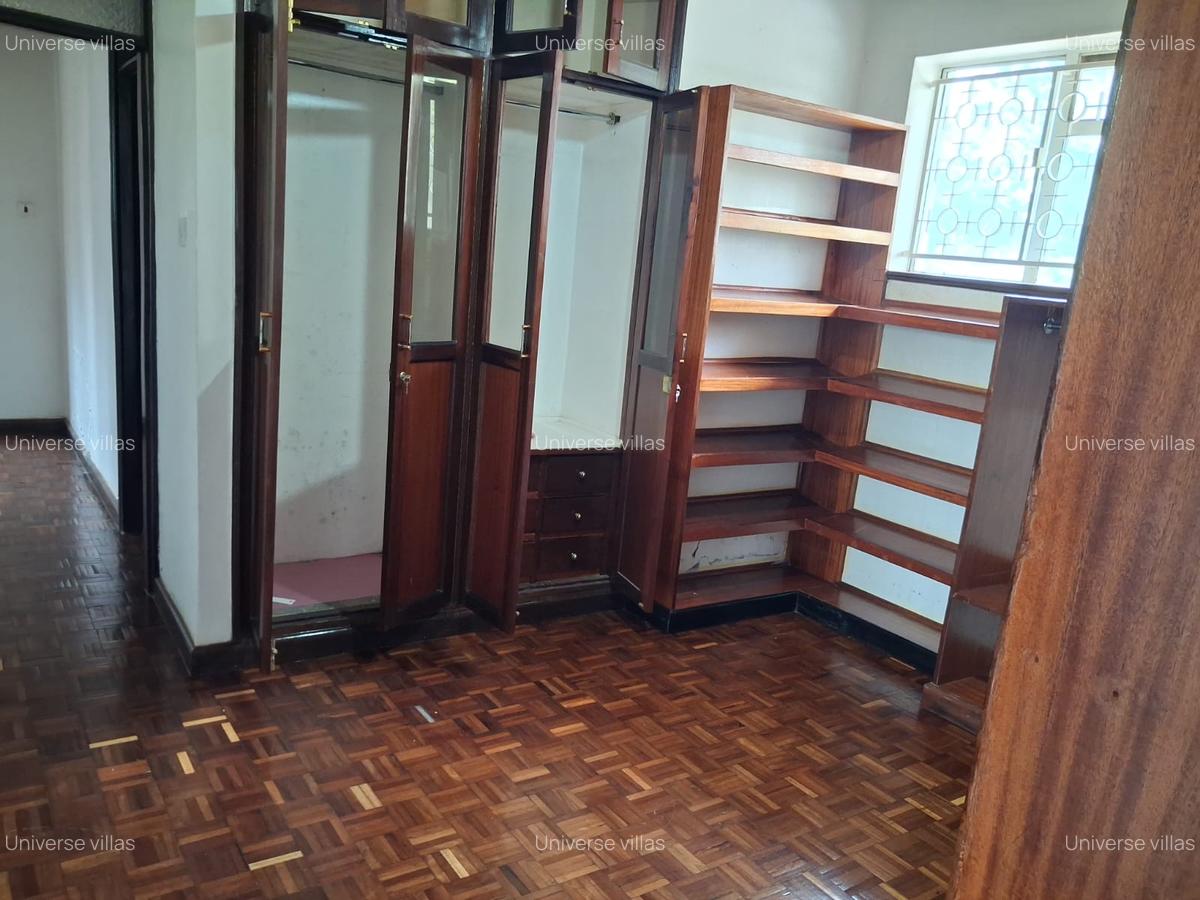 5 Bed Townhouse with En Suite at Karen - 13