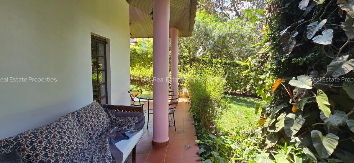 4 Bed Townhouse with En Suite in Spring Valley - 8