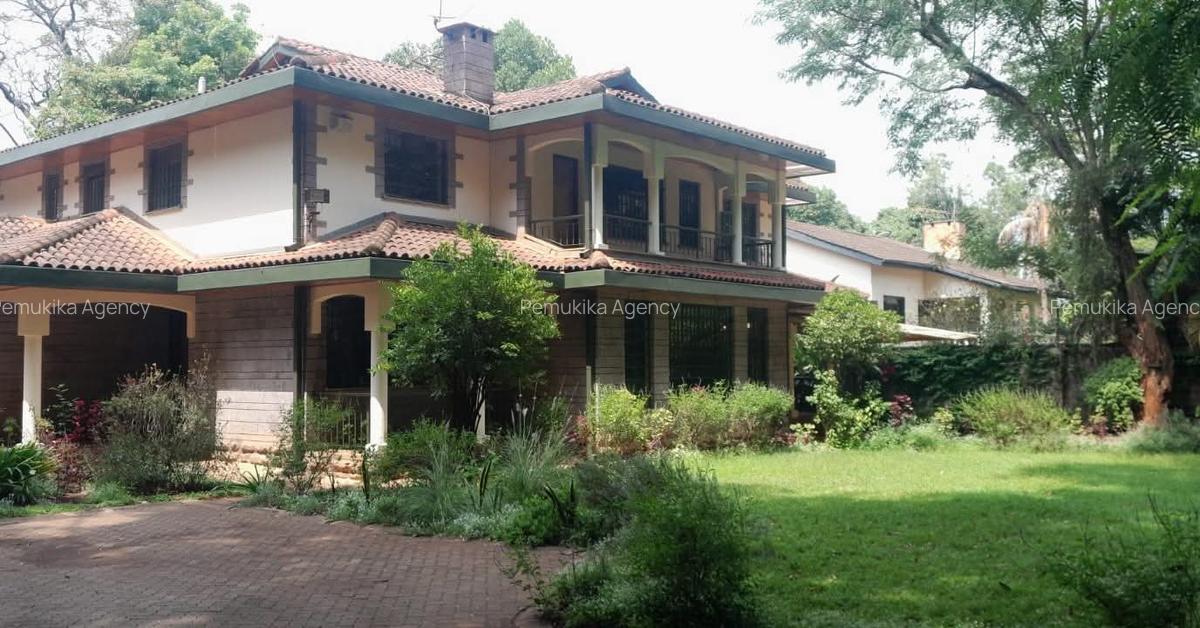 5 Bed Townhouse with En Suite in Nyari - 5