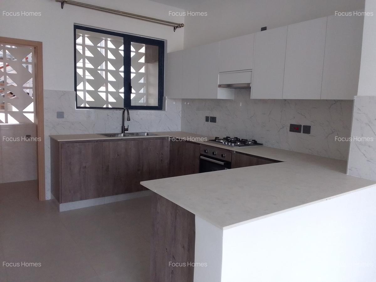 2 Bed Apartment with En Suite in Westlands Area - 6