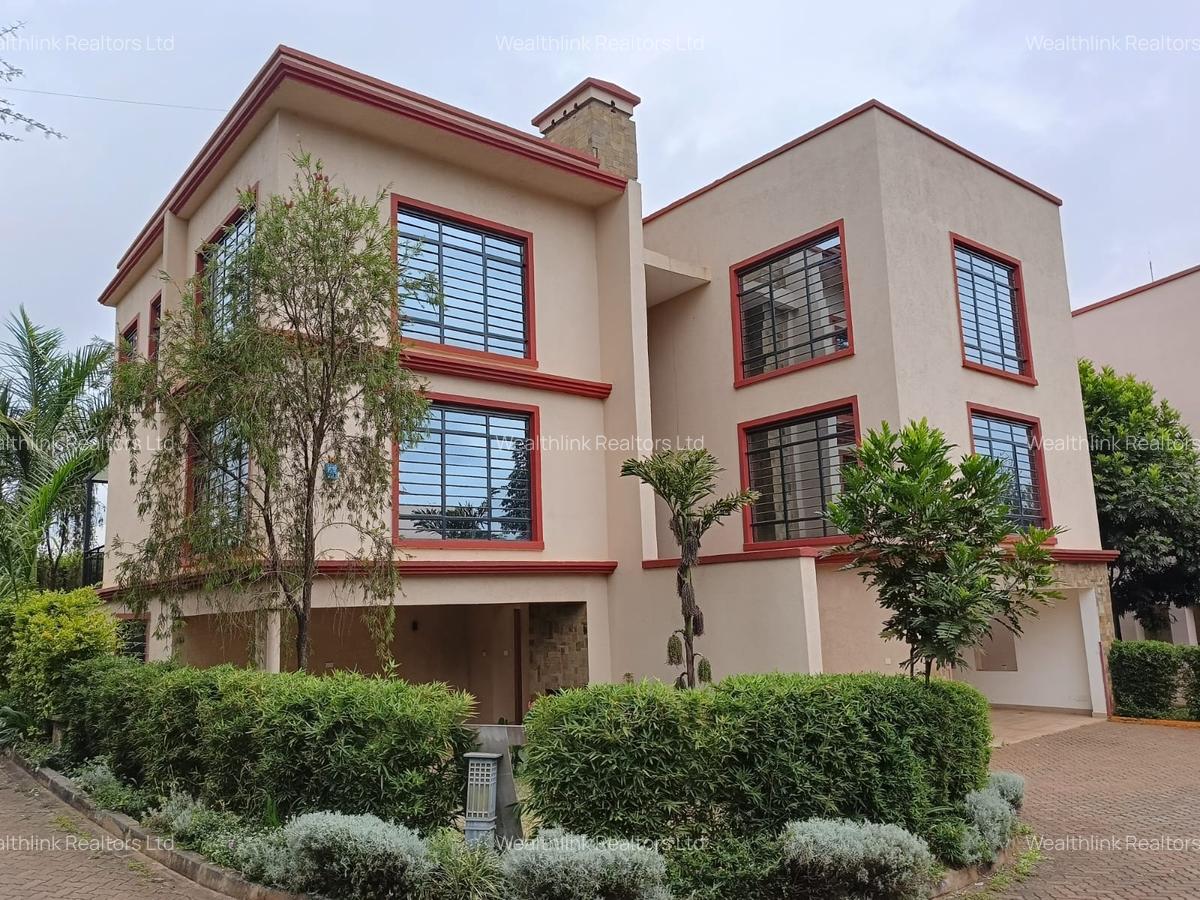 4 Bed Townhouse with En Suite at Runda Palm - 1