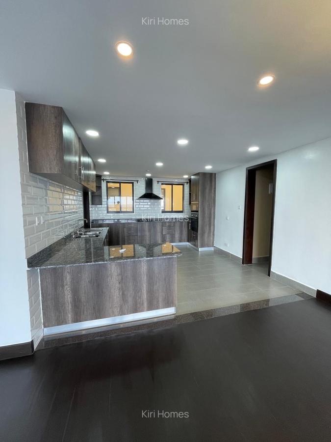 4 Bed Apartment with En Suite in Lavington - 11