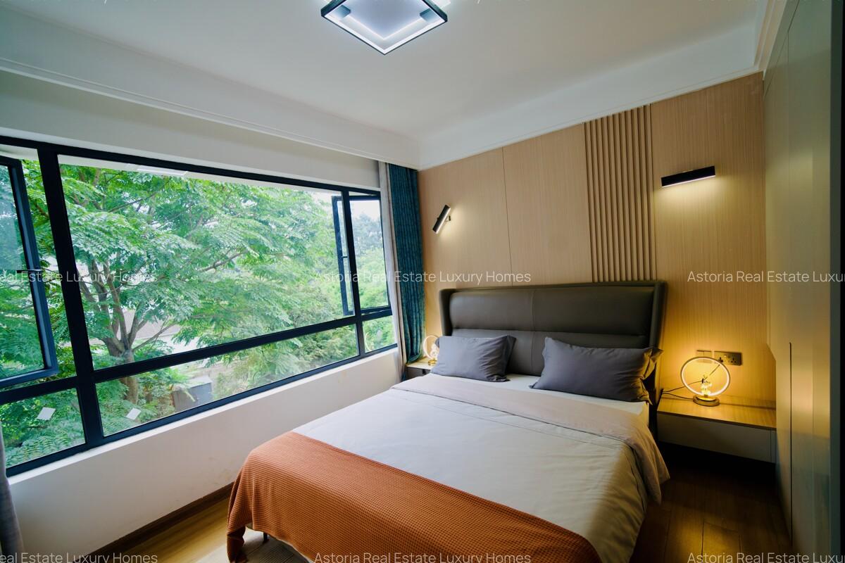 2 Bed Apartment with En Suite at 2026-403 - 13