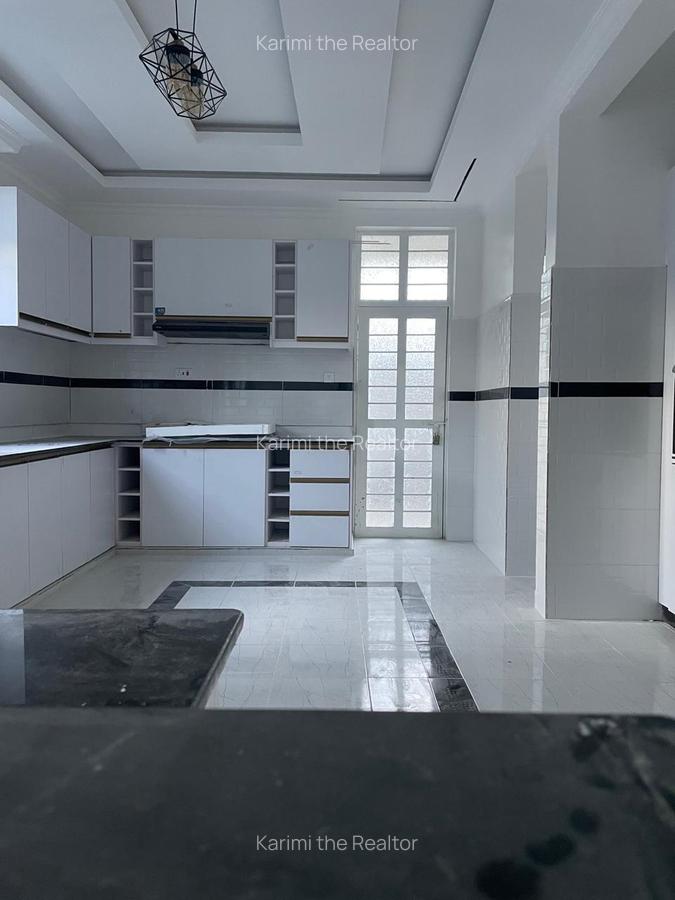 4 Bed House with En Suite in Ruiru - 14
