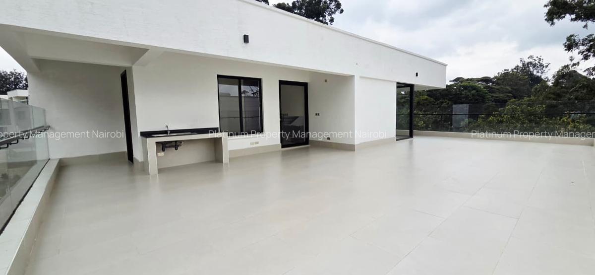 6 Bed Townhouse with En Suite at Peponi Rd - 11