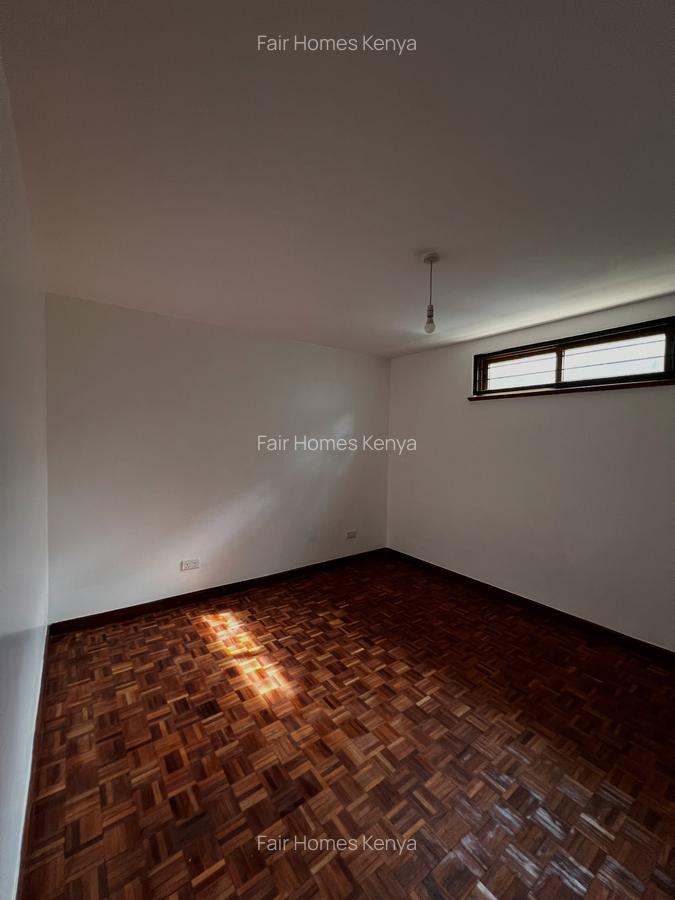 5 Bed Townhouse with En Suite at Kaputei Gardens - 17