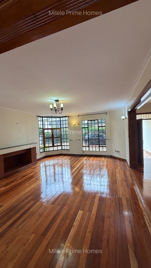 4 Bed Villa with En Suite at Runda Road - 3