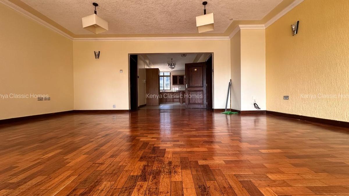 1 Bed Apartment with En Suite at Statehouse - 8