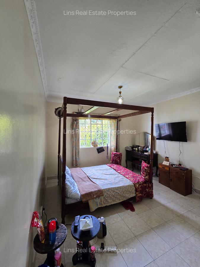 4 Bed House with En Suite in Loresho - 10