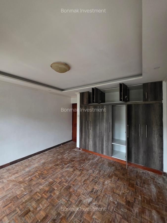 4 Bed Townhouse with En Suite at Lavington-Valley Arcade - 18