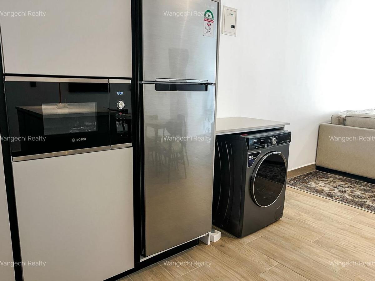 Furnished 1 Bed Apartment with En Suite in Riverside - 8