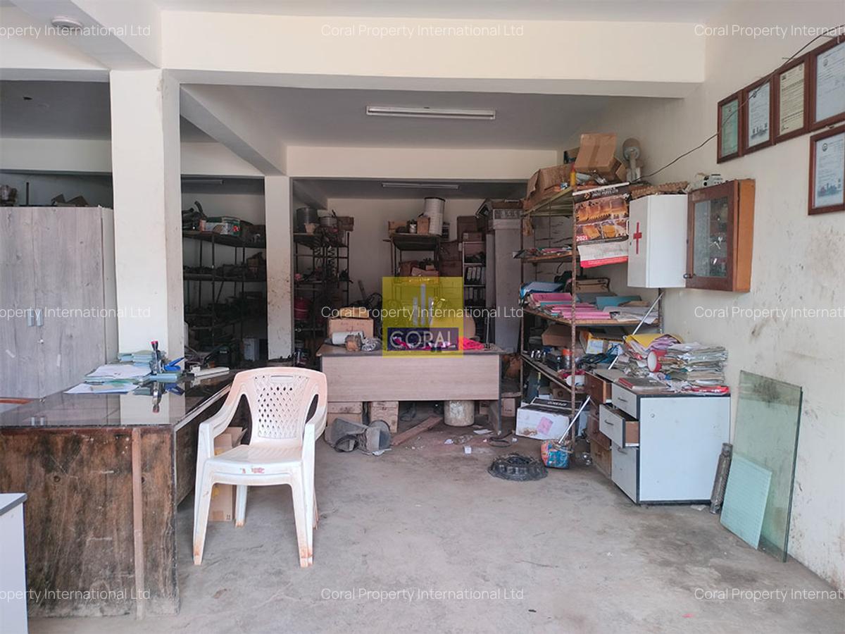 Commercial Property in Industrial Area - 13