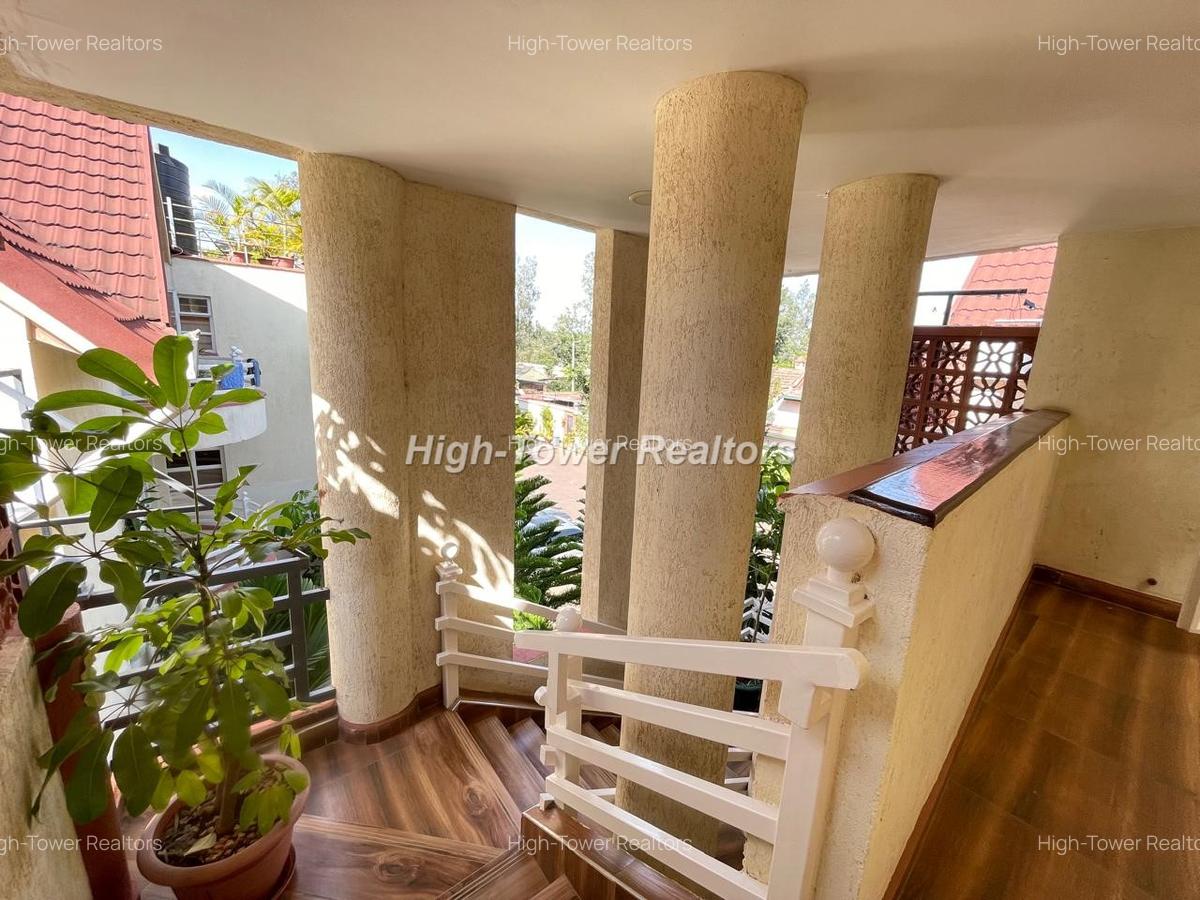 3 Bed House with En Suite in Karen - 2