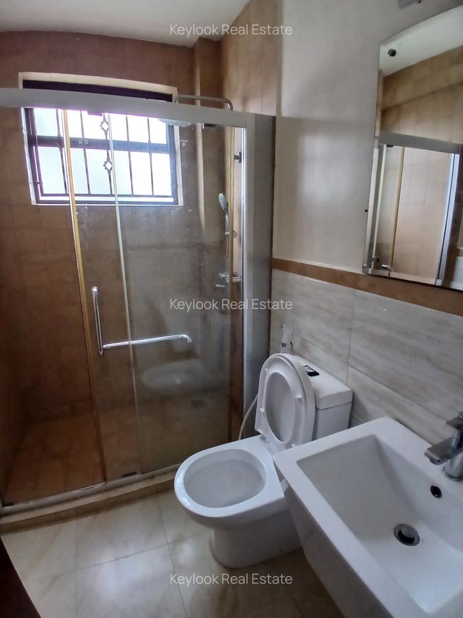 4 Bed Townhouse with En Suite at Lavington Green - 14