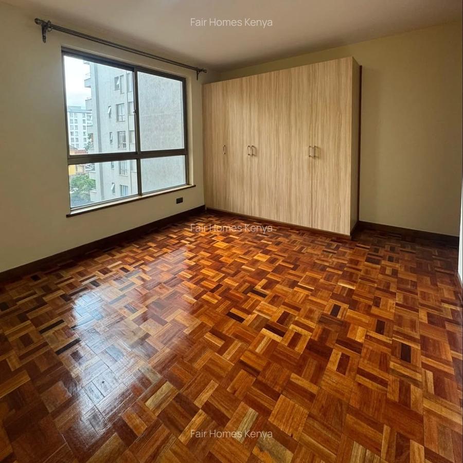 3 Bed Apartment with En Suite at Othaya Road - 11