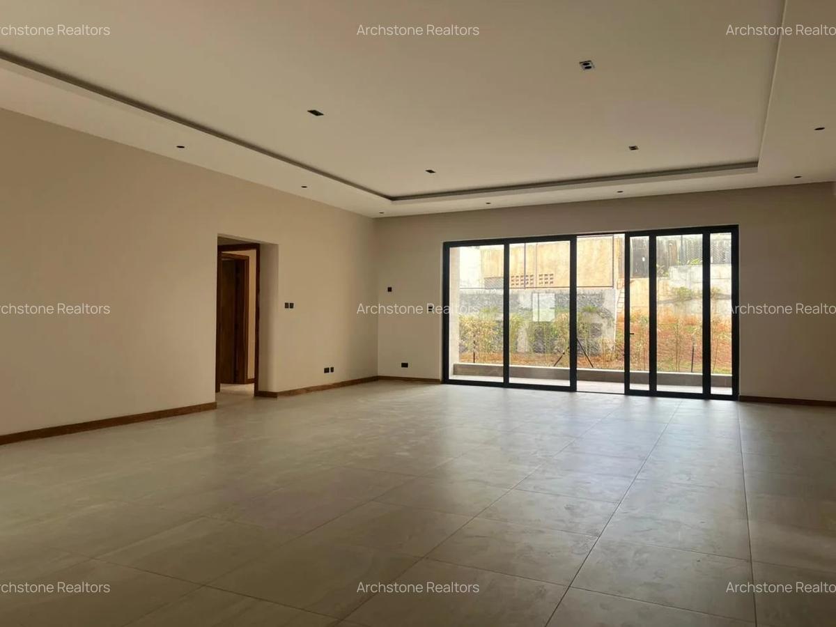 4 Bed Apartment with En Suite in Loresho - 2