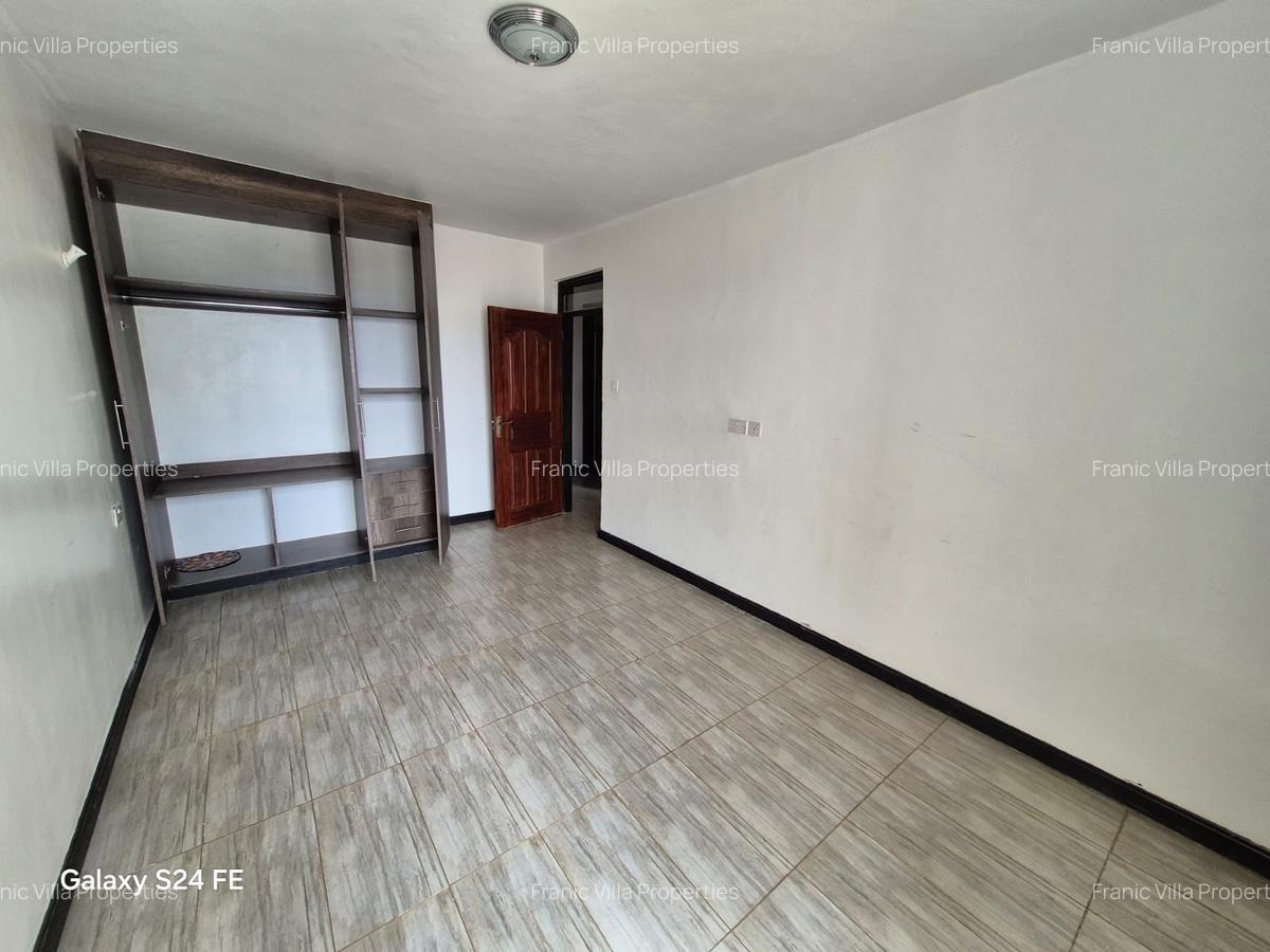 4 Bed Apartment with En Suite at Parklands - 6