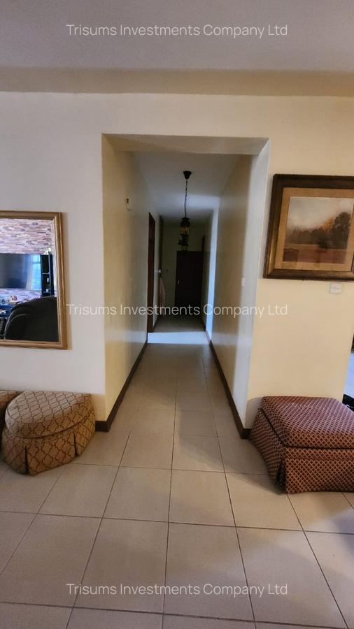 3 Bed Apartment with En Suite in Parklands - 4