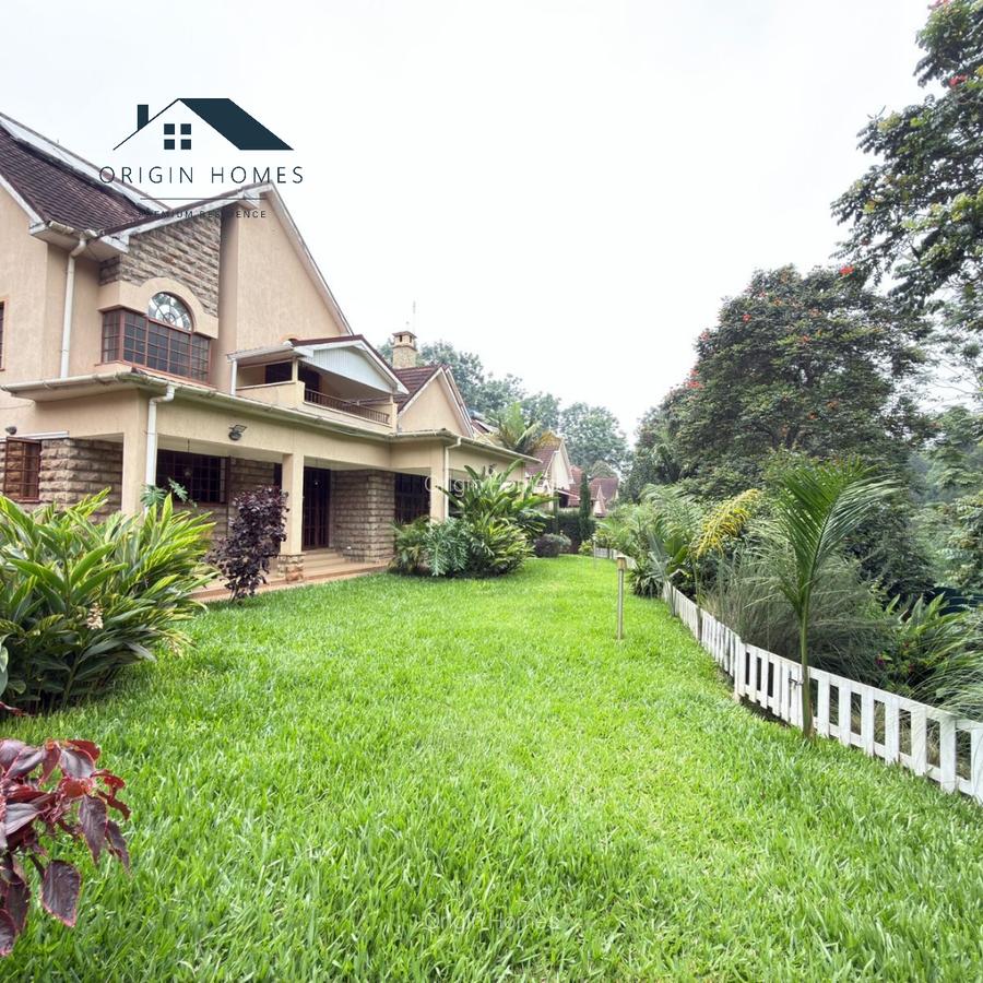 5 Bed Townhouse with En Suite at Rosslyn - 1