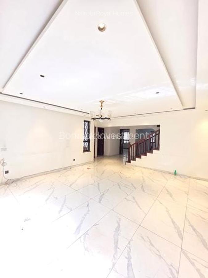 5 Bed Townhouse with En Suite at Gitanga Road - 5