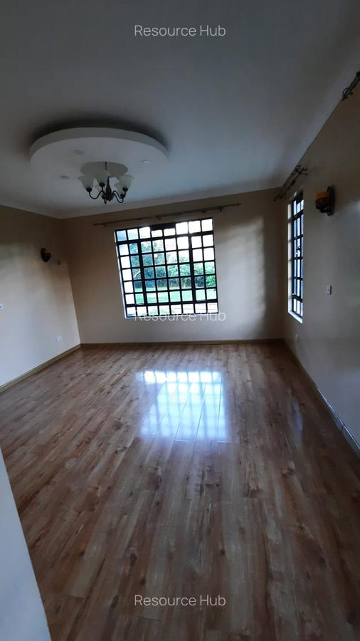 3 Bed House with En Suite at Bomas Area - 1