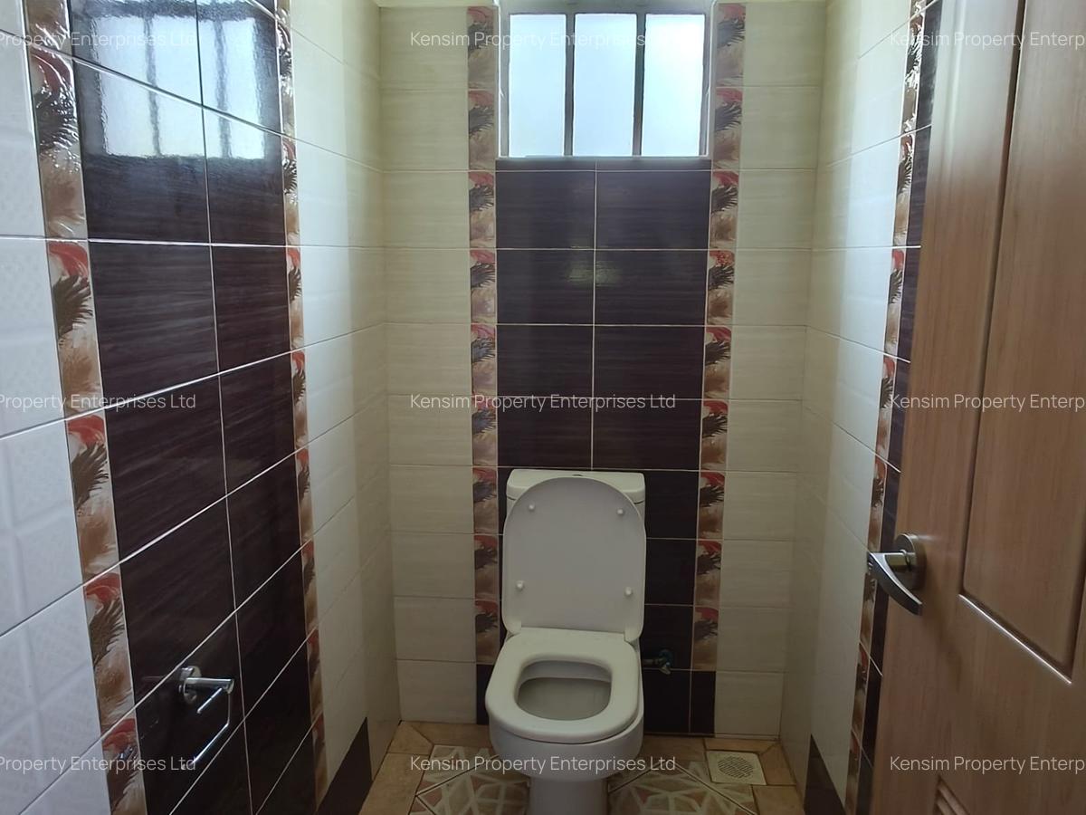5 Bed Townhouse with En Suite in Runda - 15