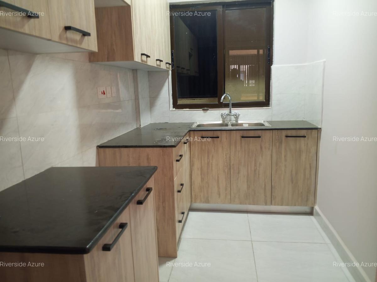 Serviced 1 Bed Apartment with En Suite at Westlands - 6