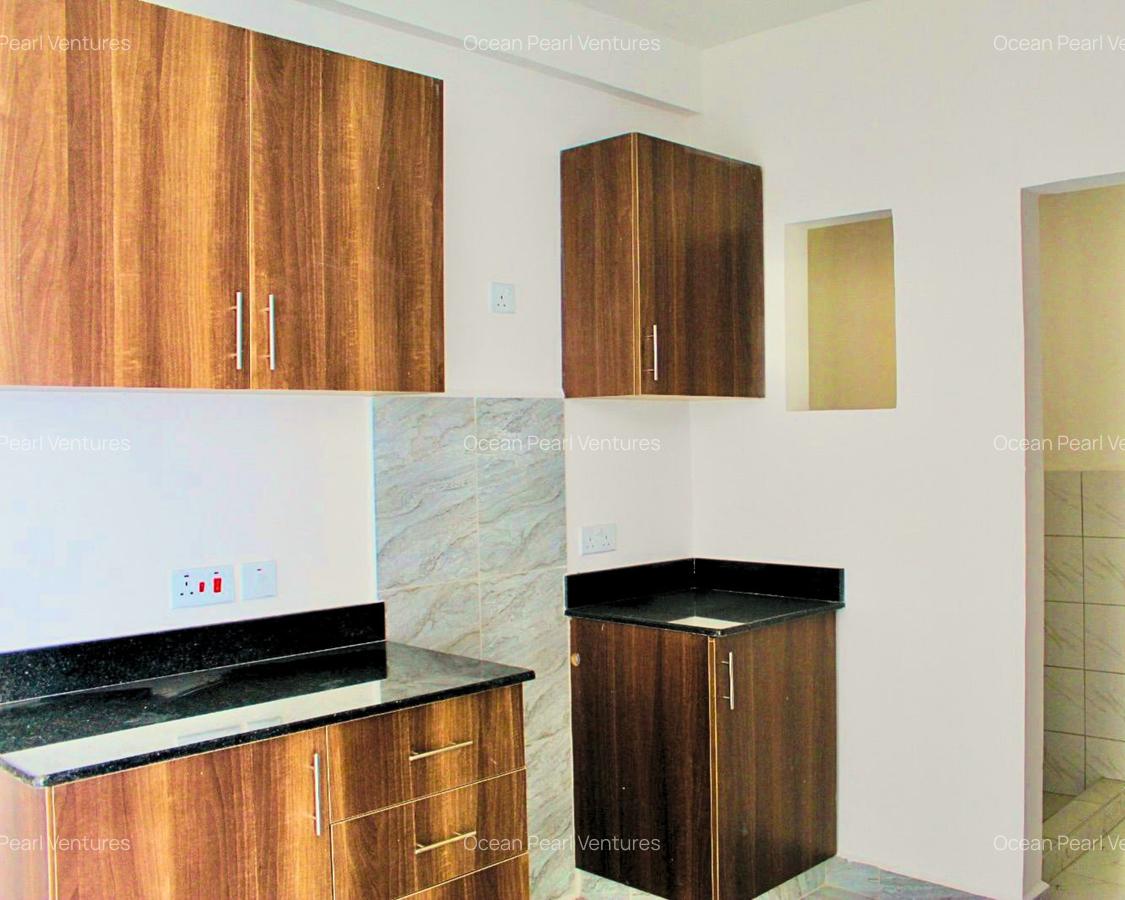 2 Bed Apartment with Swimming Pool in Mombasa Road - 3