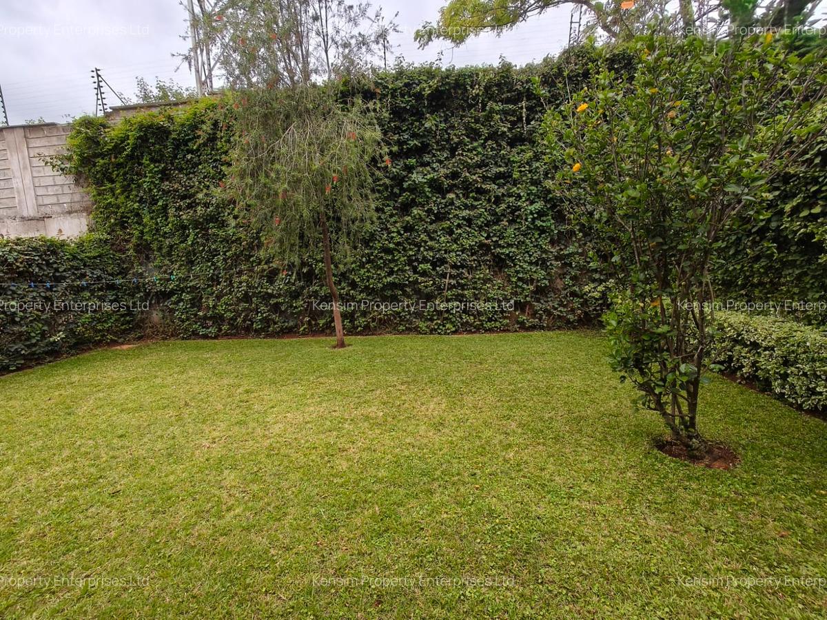 3 Bed Townhouse with En Suite in Kiambu Road - 14