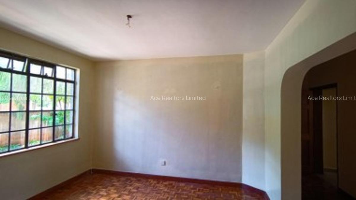 3 Bed Apartment with En Suite at Kaptei Garden - 14