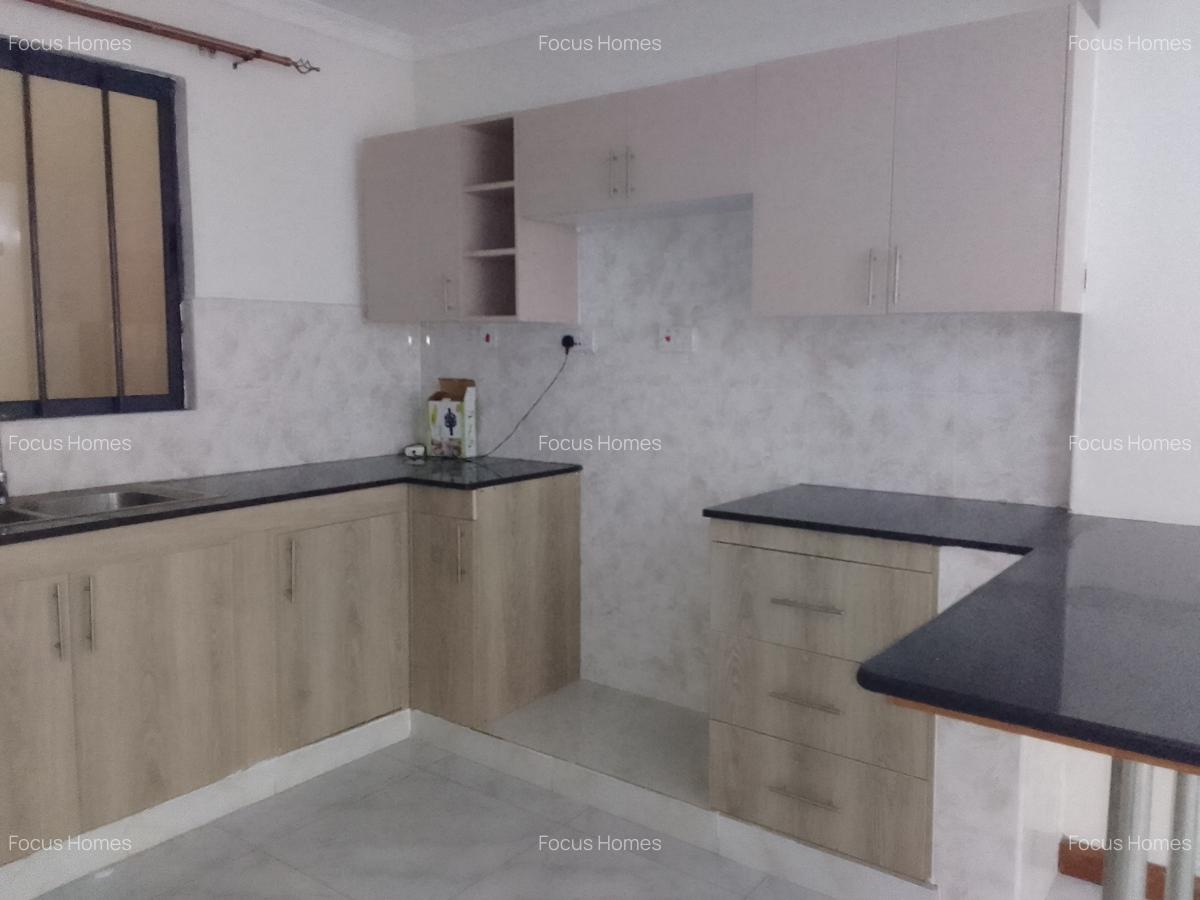 2 Bed Apartment with En Suite in Westlands Area - 10