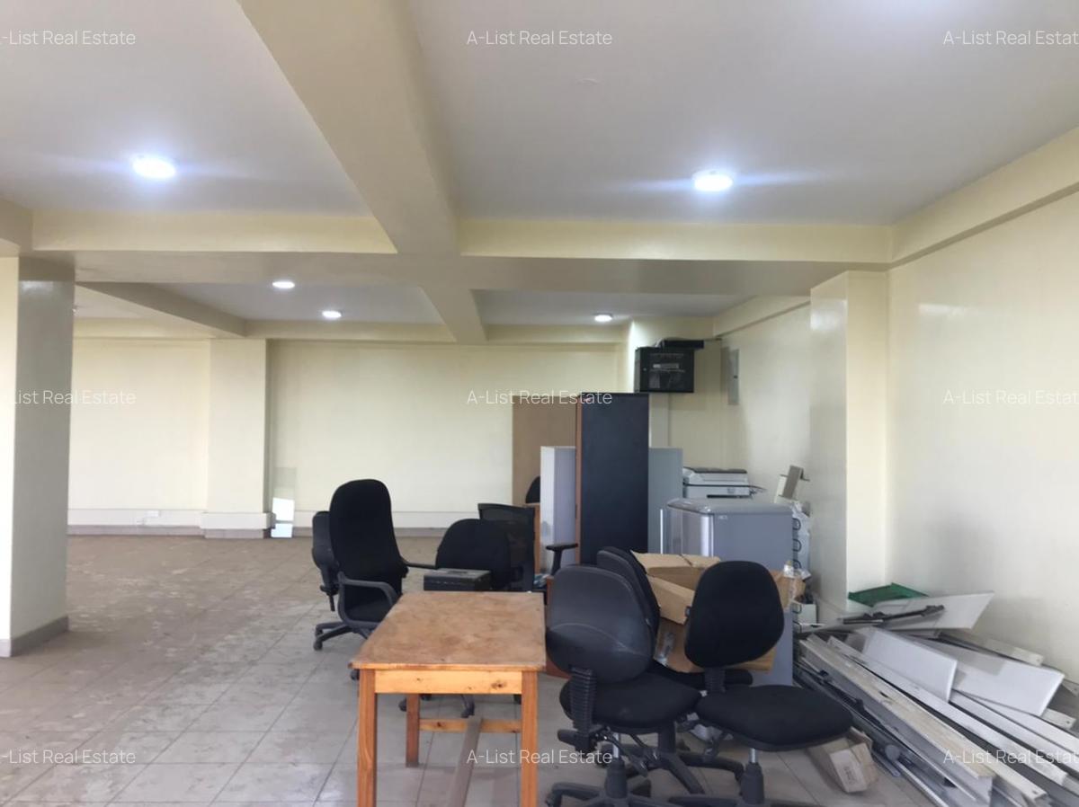 1,521 ft² Office with Backup Generator at Kiambere - 5