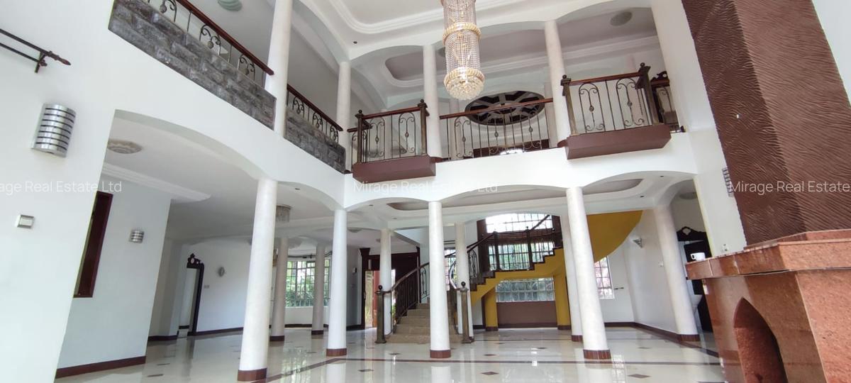 6 Bed House with En Suite in Nyari - 15
