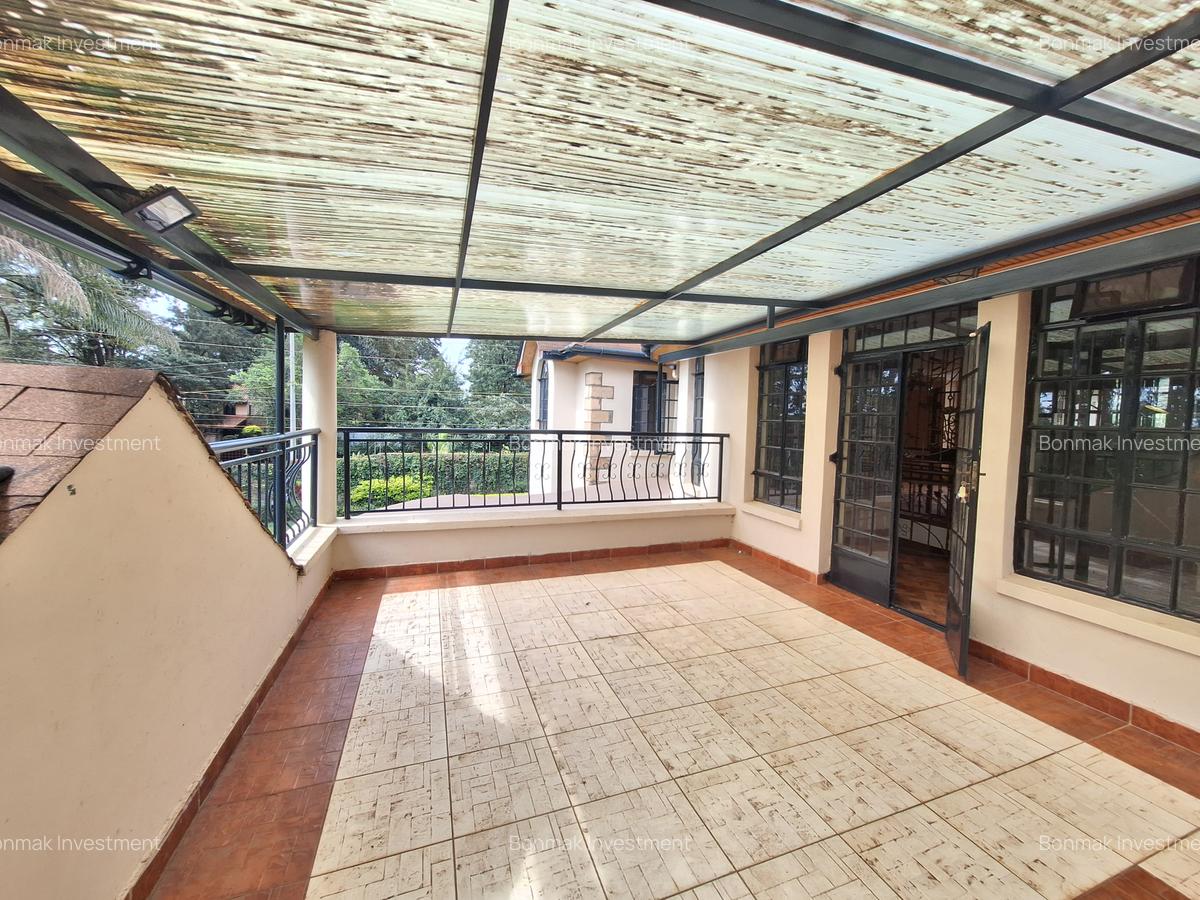 5 Bed Townhouse with En Suite at Runda Evergreen. - 17