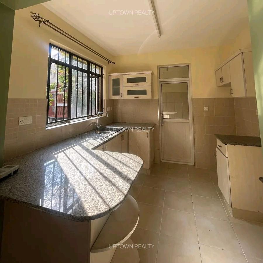 2 Bed Apartment with En Suite at Kilimani - 5