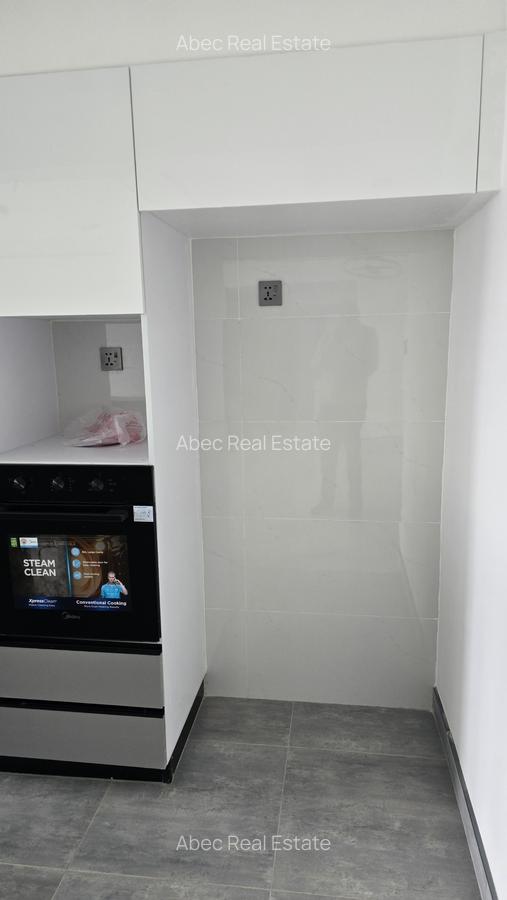 2 Bed Apartment with En Suite in Kilimani - 8