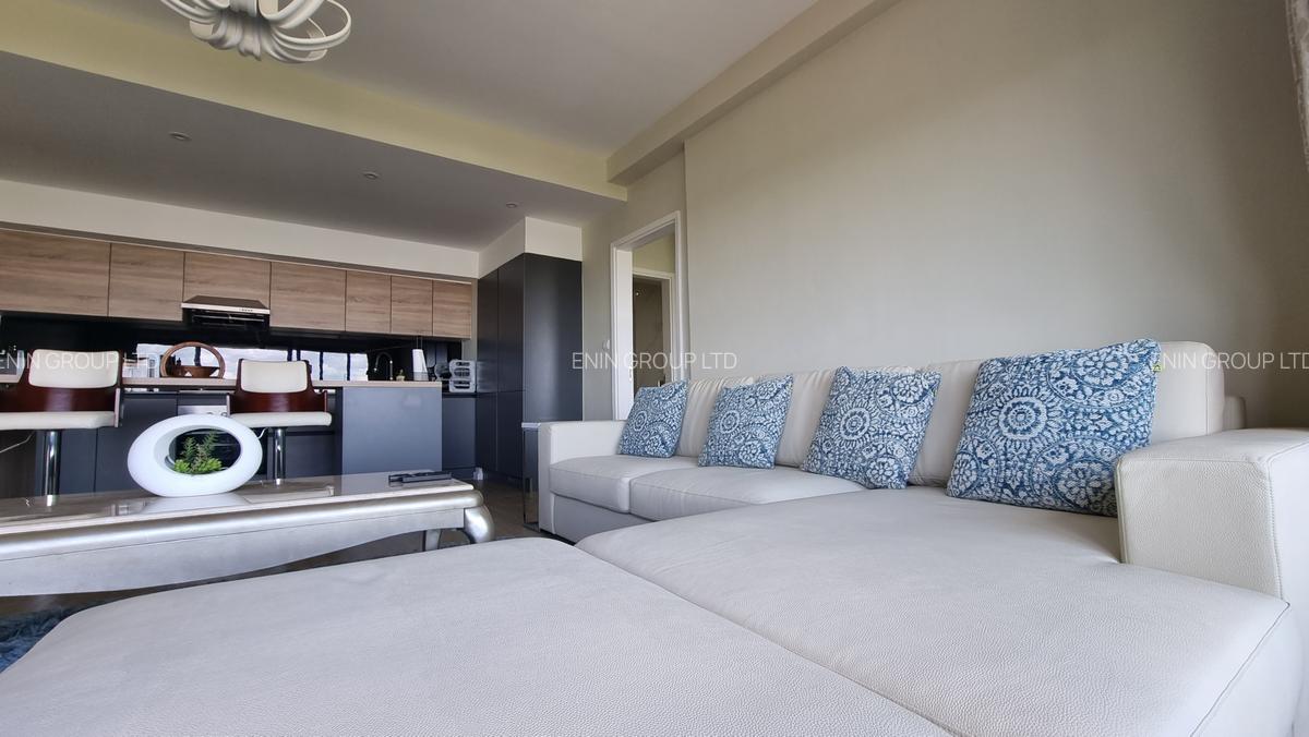 Serviced 2 Bed Apartment with En Suite at Riverside Drive - 8