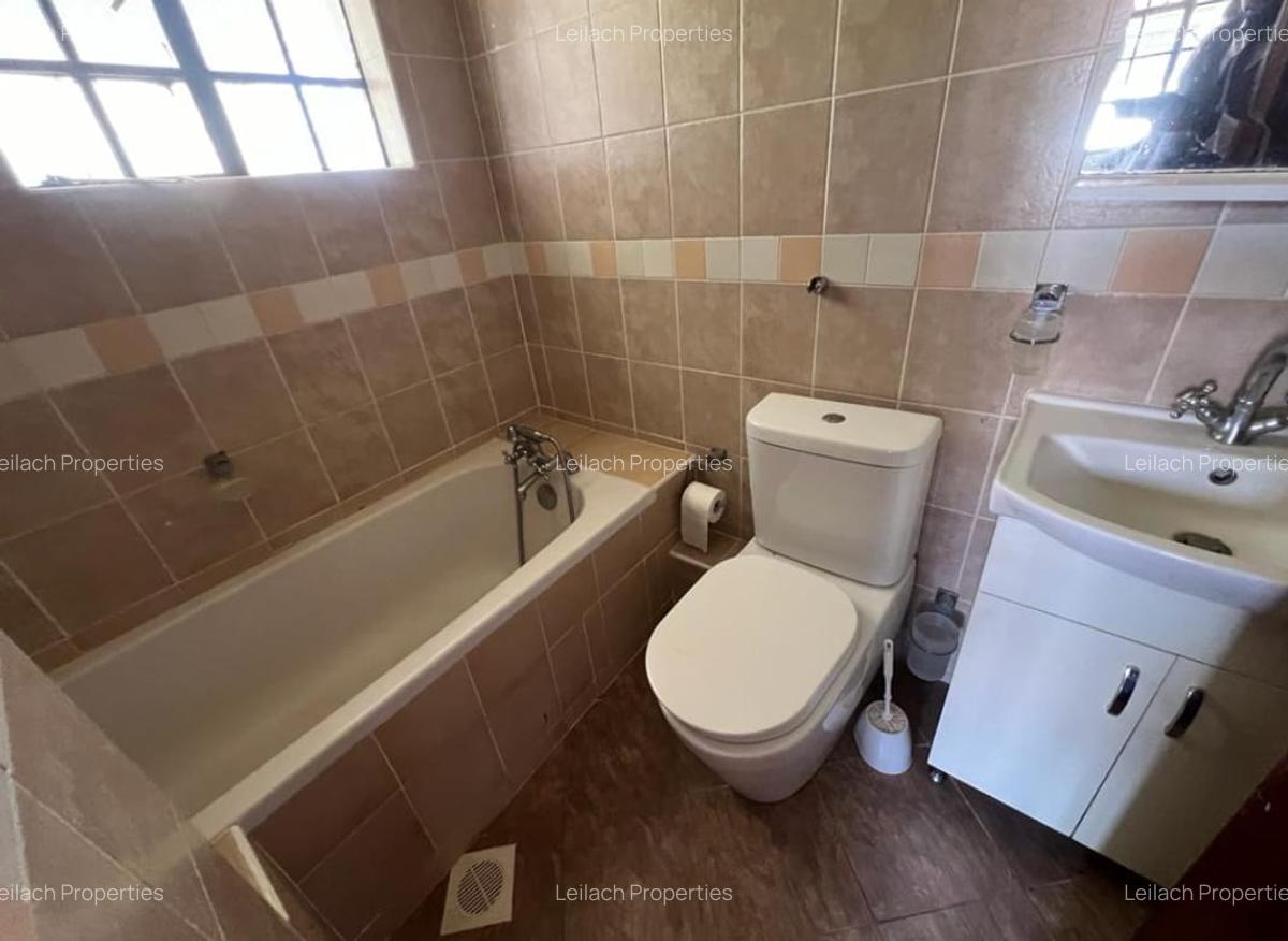 4 Bed House with En Suite in Karen - 14