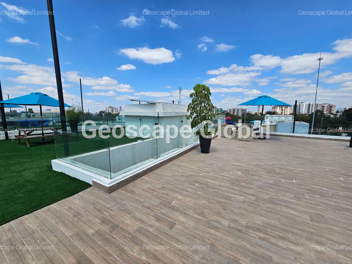 4 Bed Apartment with En Suite in Spring Valley - 1