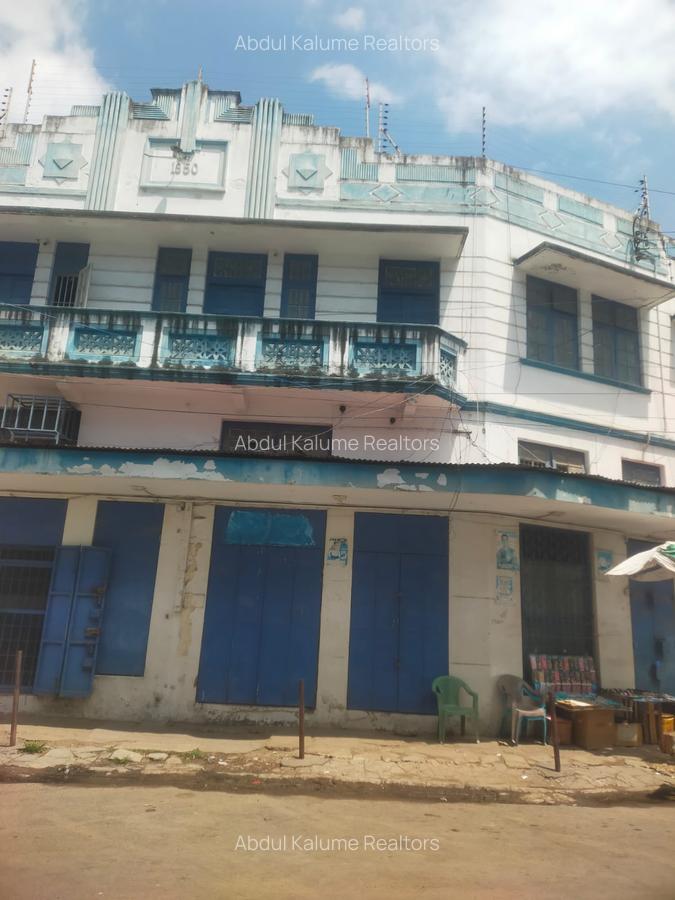 10 Bed House with En Suite at Mombasa - 3