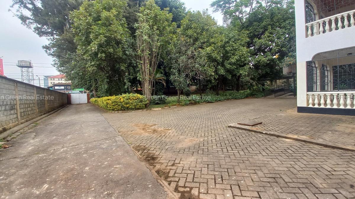 0.5 ac Commercial Land in Kilimani - 4
